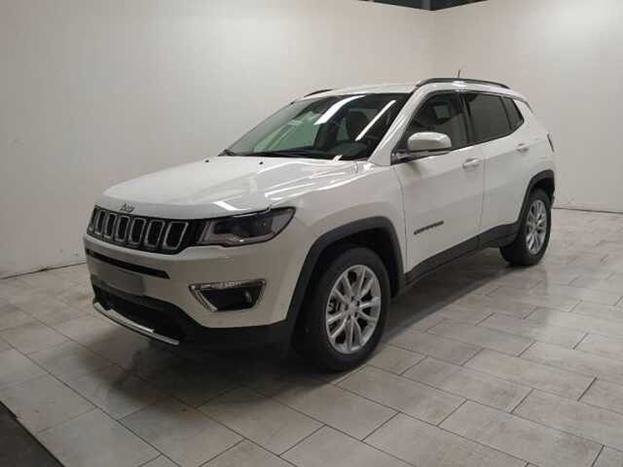 Jeep Compass 1.3 T4 190CV PHEV AT6 4xe Limited  del 2021 usata a Cuneo