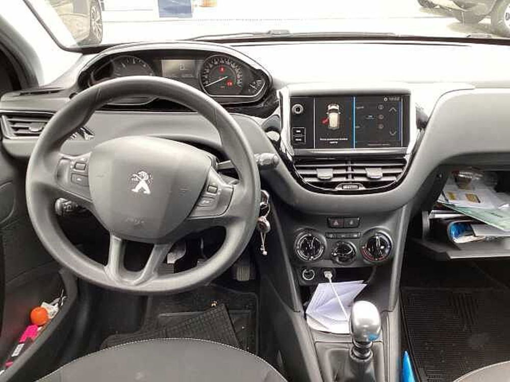 Peugeot 208 usata a Roma (10)