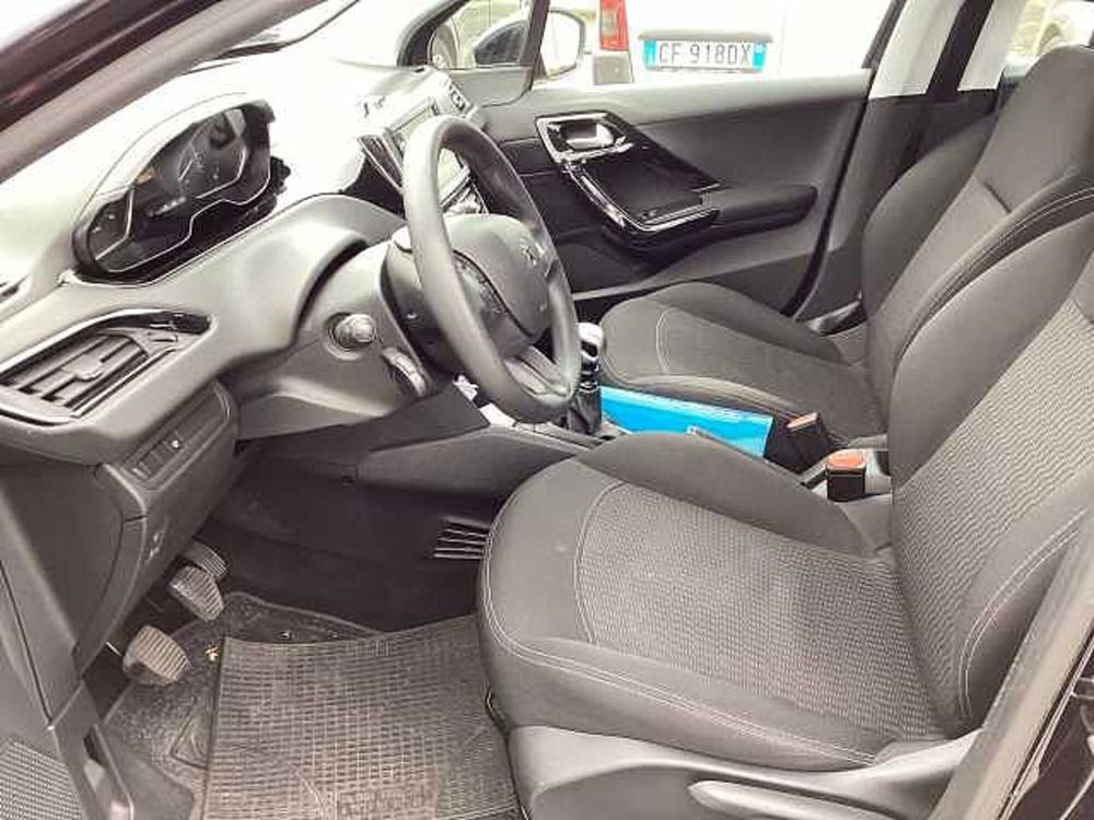 Peugeot 208 usata a Roma (12)