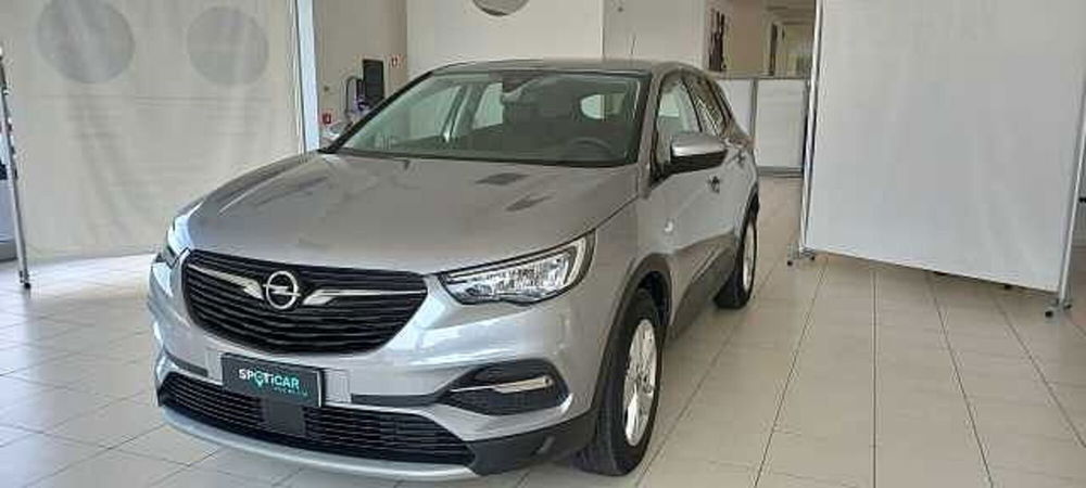 Opel Grandland X usata a Perugia (3)