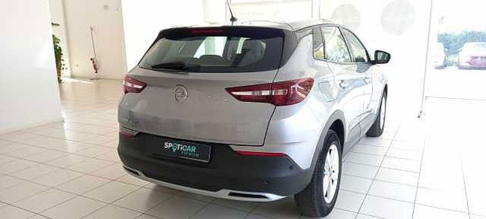 Opel Grandland X usata a Perugia (7)