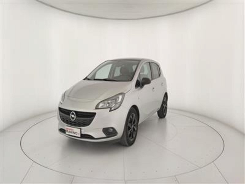 Opel Corsa 1.2 5 porte 120 Anniversary del 2019 usata a Bari