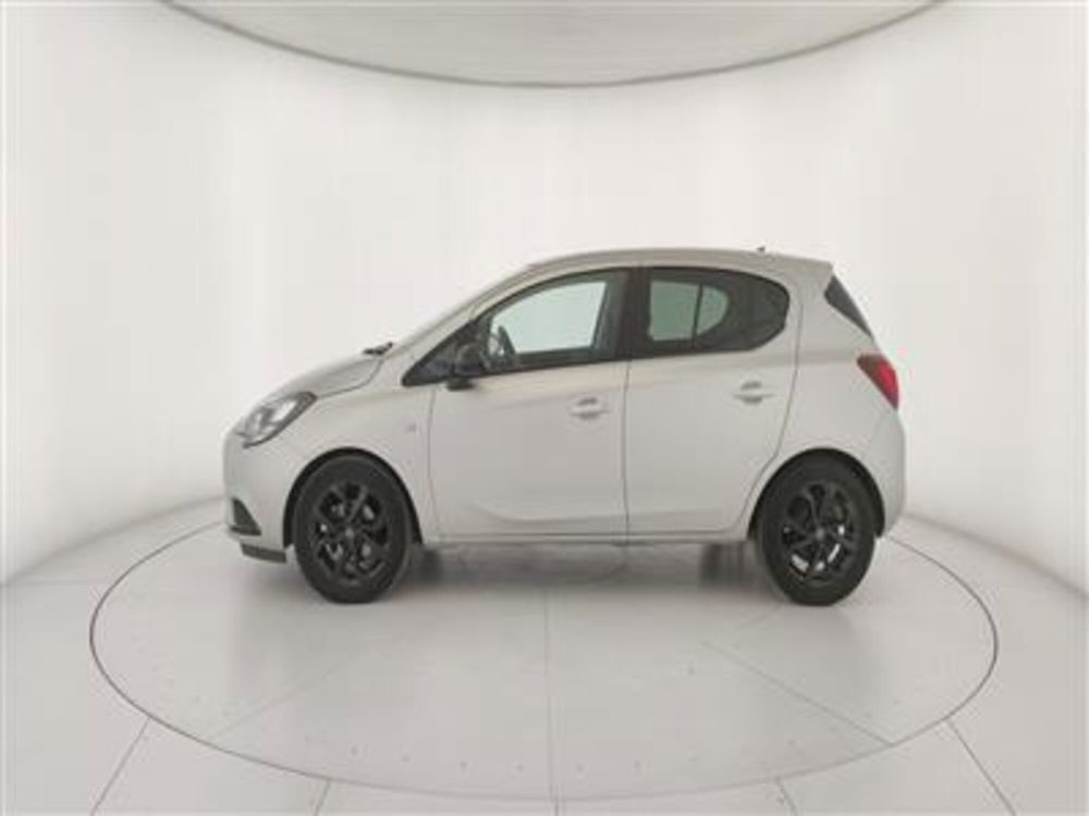 Opel Corsa 1.2 5 porte 120 Anniversary del 2019 usata a Bari (3)