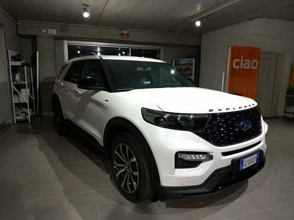 Ford Explorer usata a Cagliari (3)