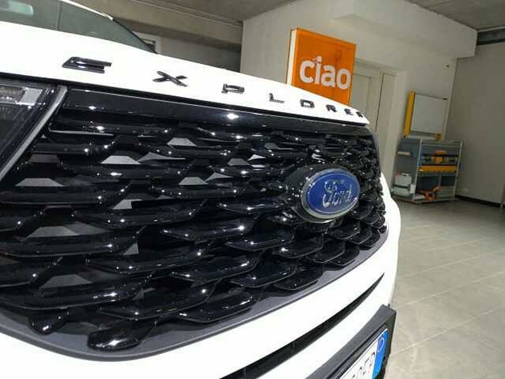 Ford Explorer usata a Cagliari (5)