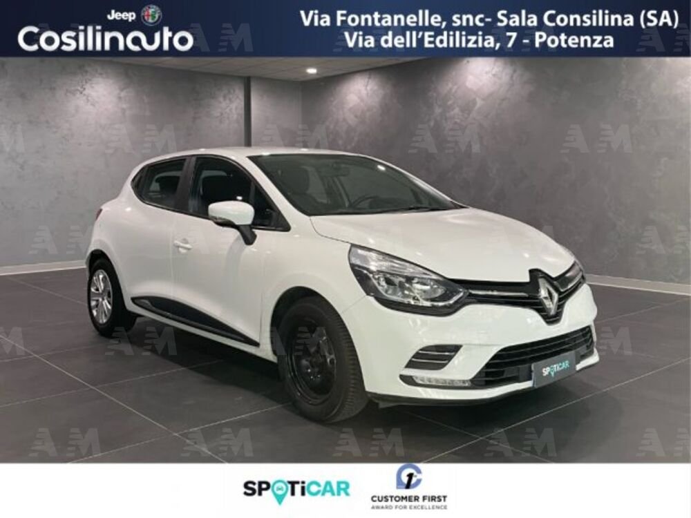 Renault Clio dCi 8V 75 CV 5 porte Moschino Intens del 2018 usata a Sala Consilina (3)