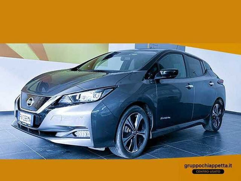 Nissan Leaf N-Connecta 40 kWh  del 2019 usata a Rende