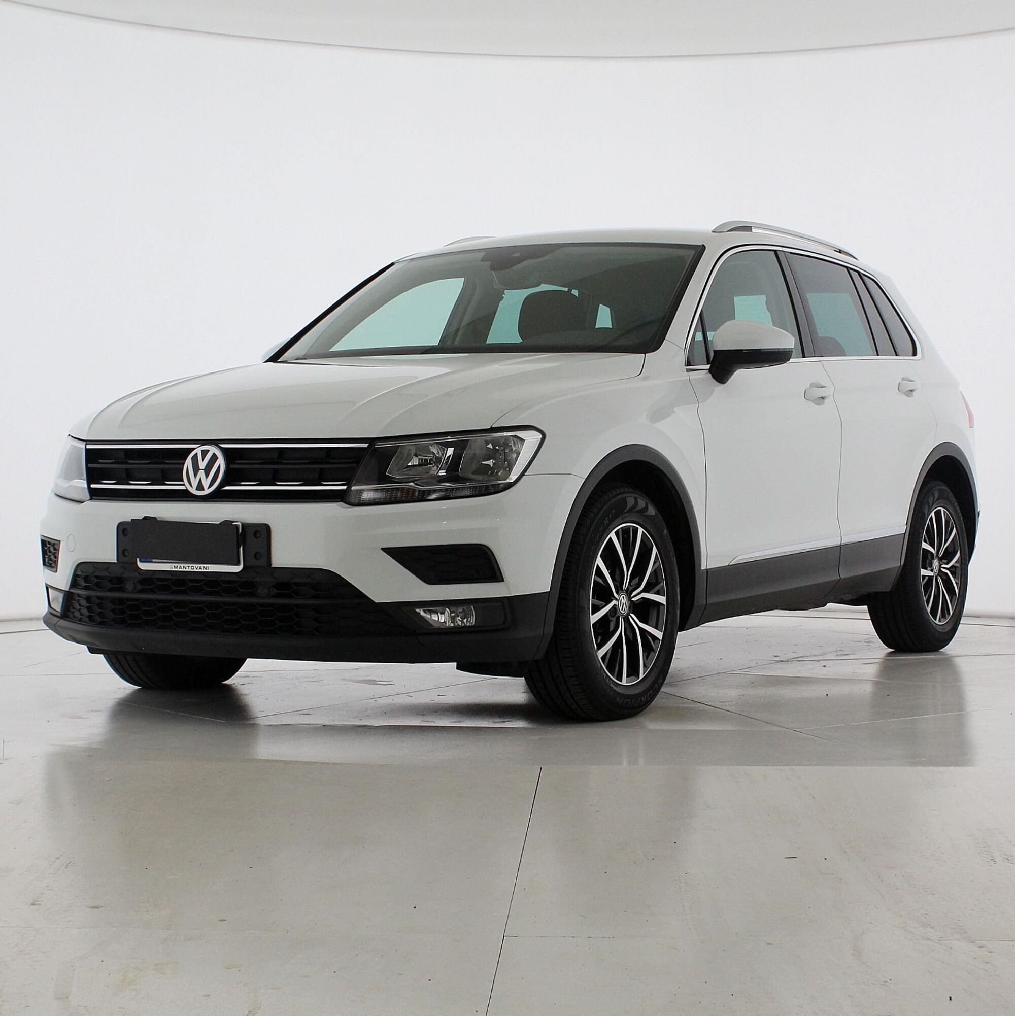 Volkswagen Tiguan 1.6 TDI SCR Business BlueMotion Technology  del 2018 usata a Bastia Umbra