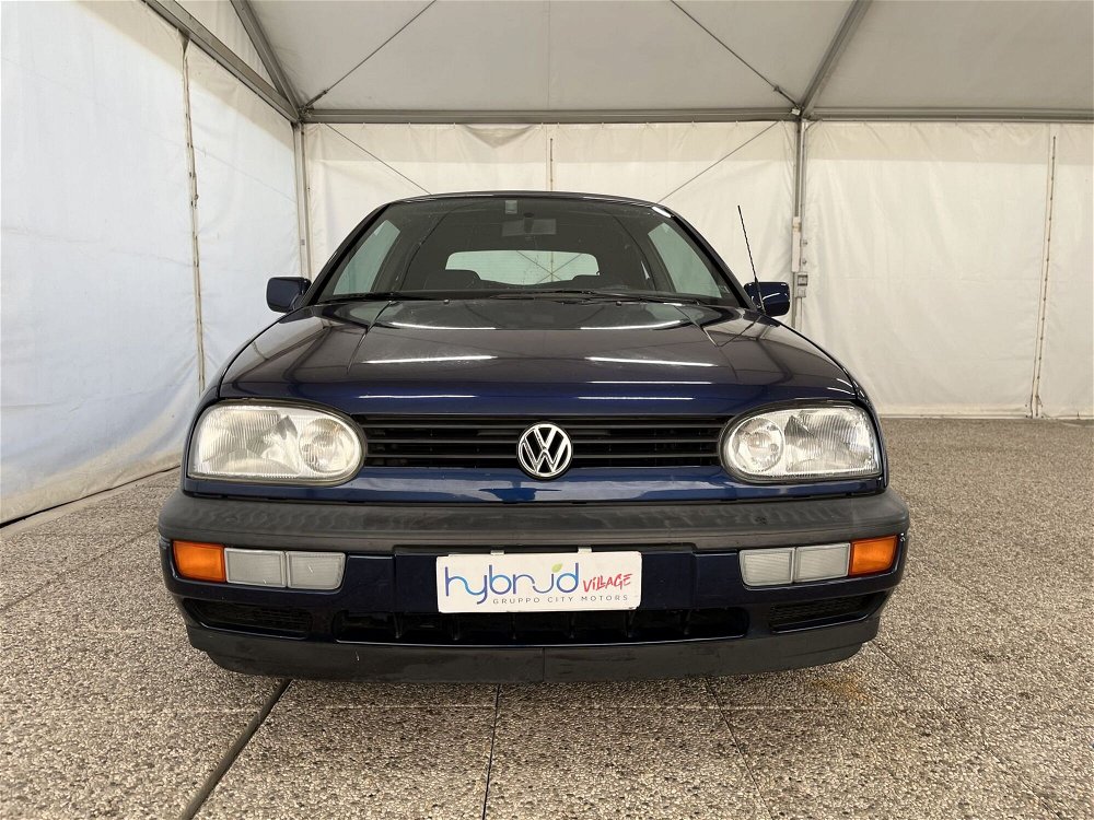 Volkswagen Golf Cabrio 1.6 cat Sport  del 1998 usata a Monza (2)
