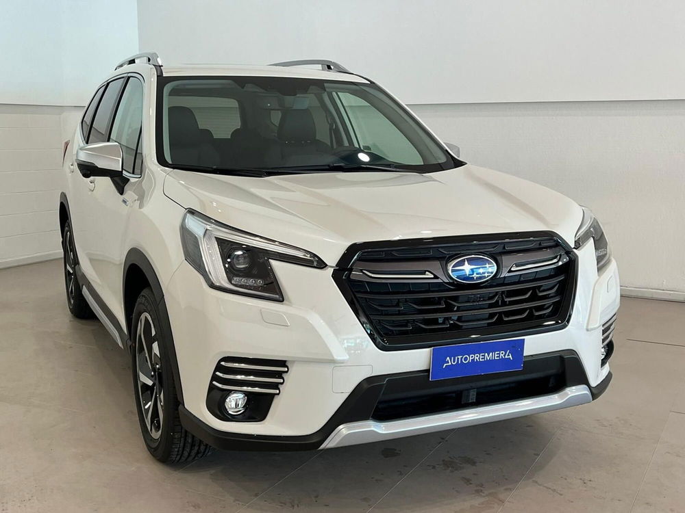 Subaru Forester nuova a Como (3)