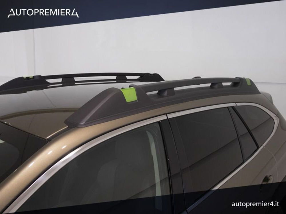 Subaru Outback nuova a Como (11)