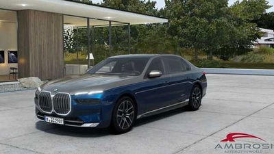 BMW Serie 7 740d xDrive 48V nuova a Viterbo