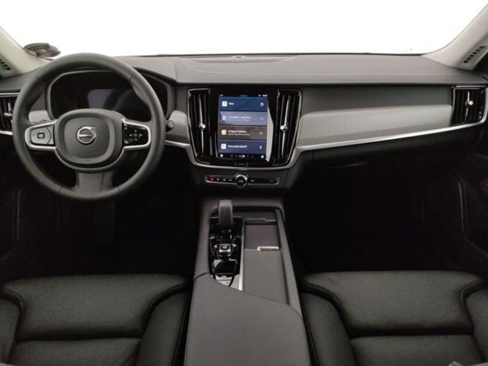 Volvo V90 nuova a Modena (10)