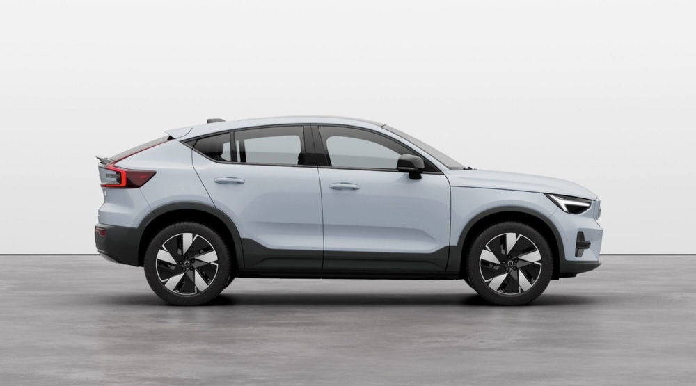 Volvo C40 Recharge Single Motor Extended Range RWD Plus nuova a Como (2)