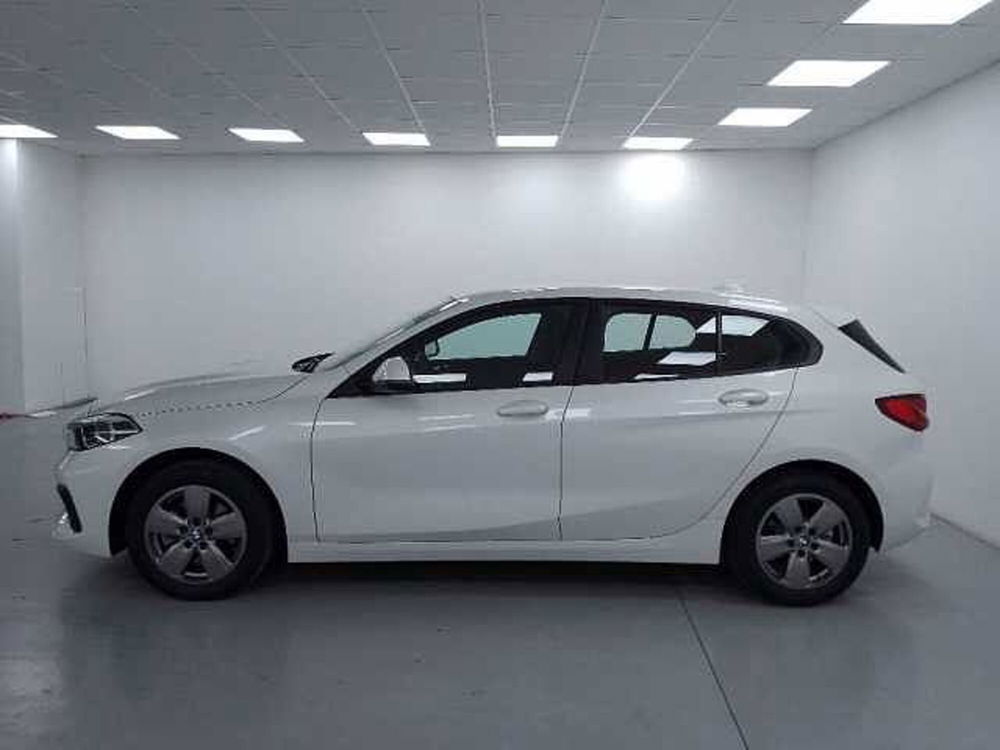 BMW Serie 1 118i Business Advantage 136cv auto del 2022 usata a Cuneo (5)