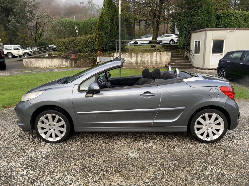 Peugeot 207 Cabrio usata a La Spezia (15)