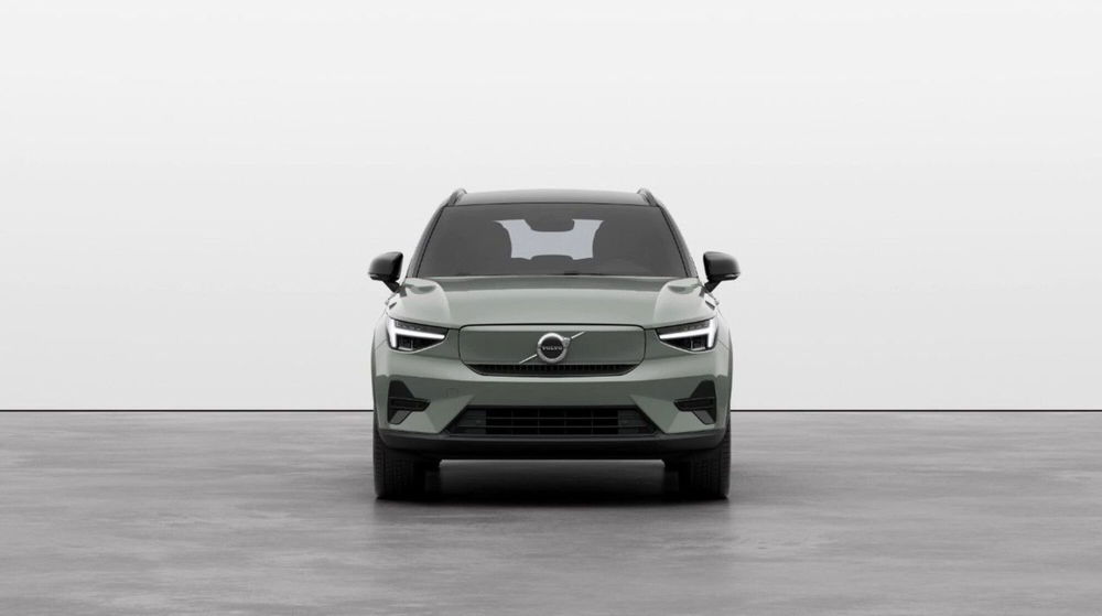 VOLVO Veicoli Commerciali XC40 nuova a Como (5)