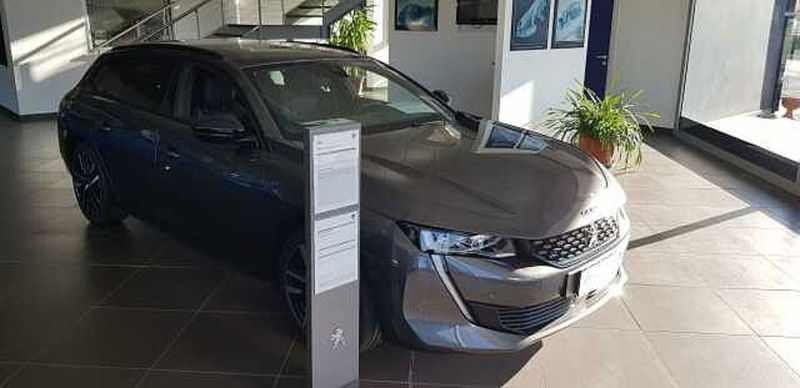 Peugeot 508 SW 1.5 bluehdi GT s&amp;s 130cv eat8 nuova a Pordenone