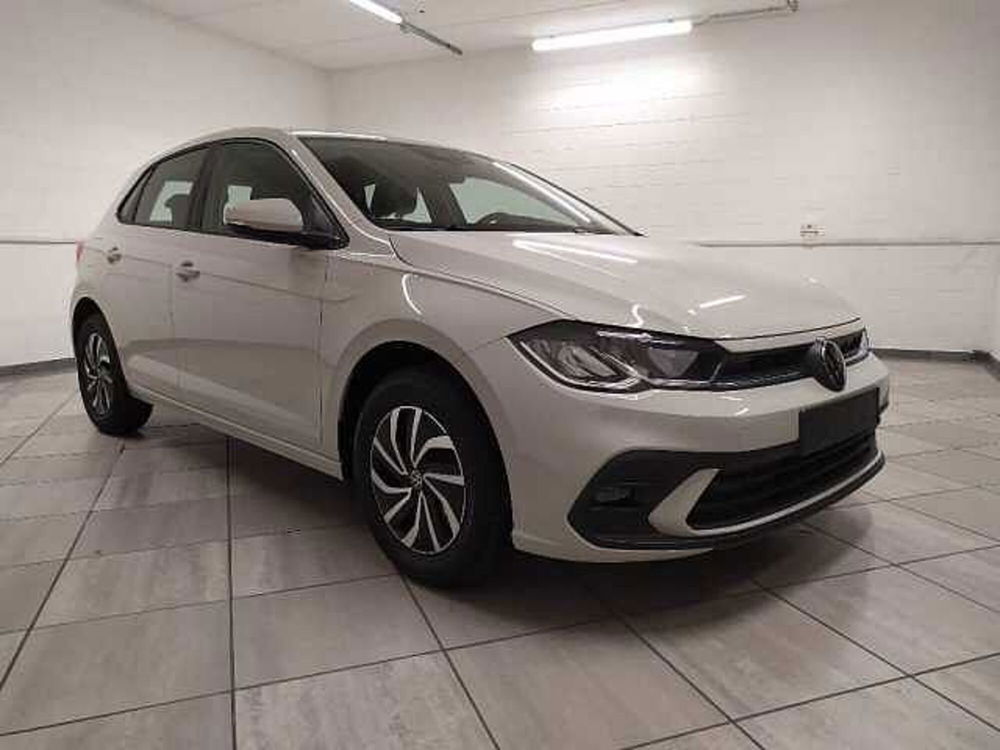 Volkswagen Polo nuova a Cuneo (3)