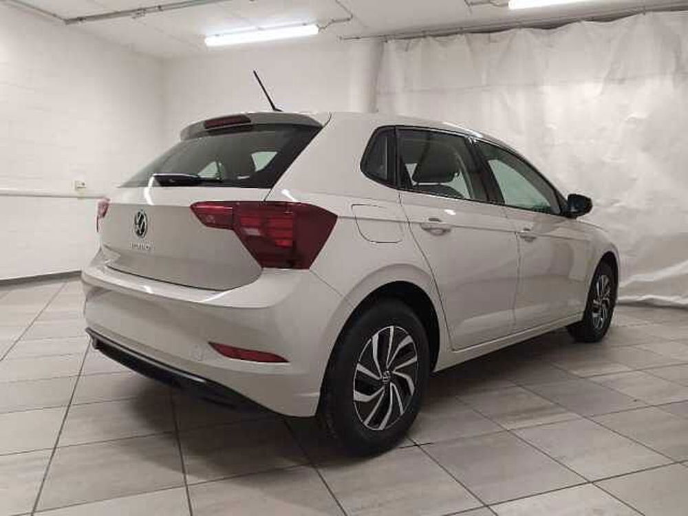 Volkswagen Polo nuova a Cuneo (6)