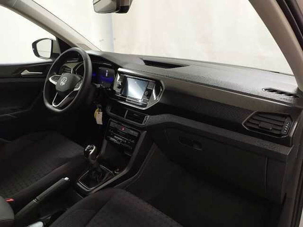 Volkswagen T-Cross nuova a Cuneo (12)