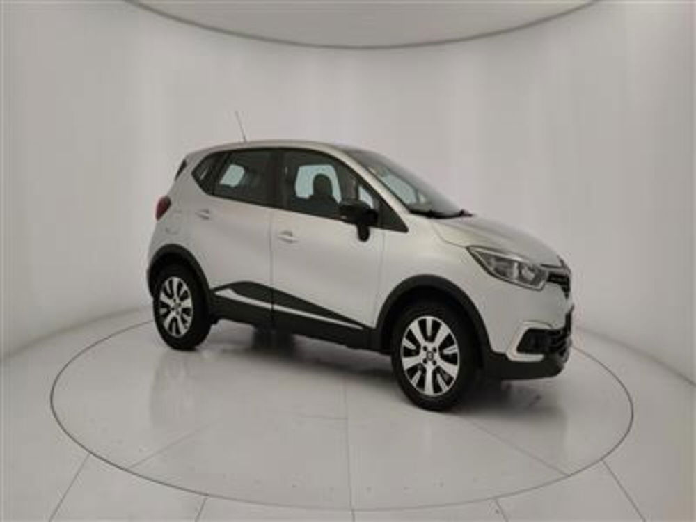 Renault Captur usata a Bari (10)