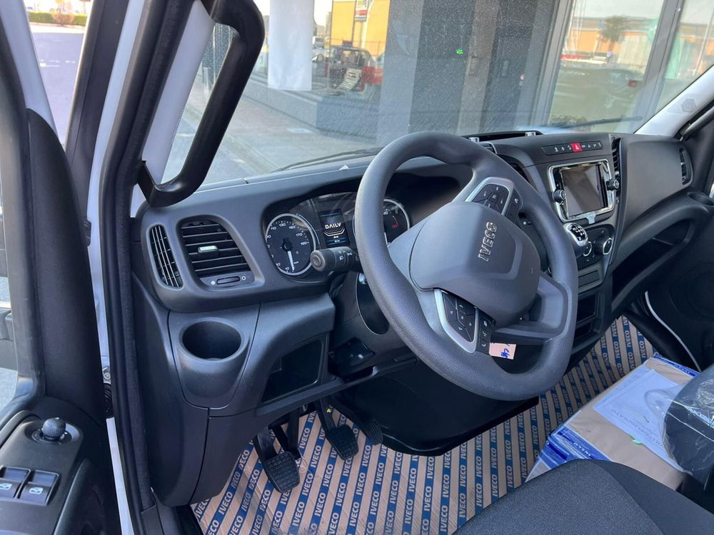 Iveco Daily Telaio nuova a Bergamo (9)