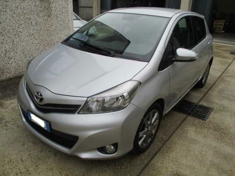 Toyota Yaris usata a Roma