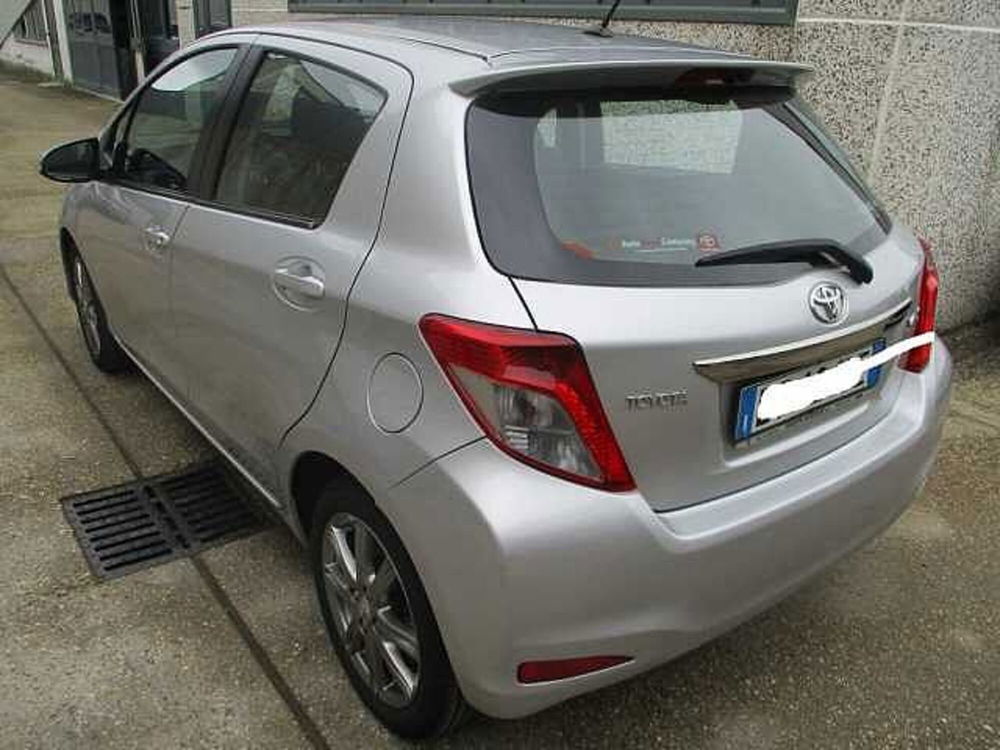 Toyota Yaris usata a Roma (16)