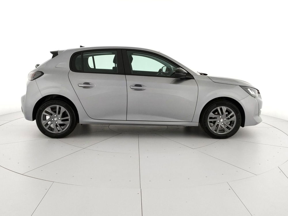 Peugeot 208 usata a Caserta (7)