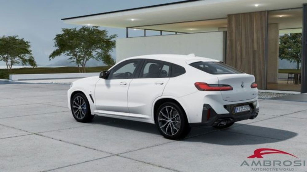 BMW X4 xDriveM40d 48V  nuova a Corciano (2)