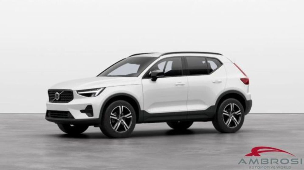 Volvo XC40 nuova a Perugia