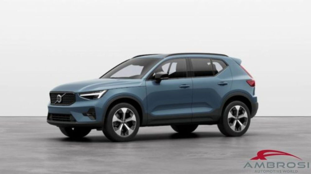 Volvo XC40 nuova a Perugia