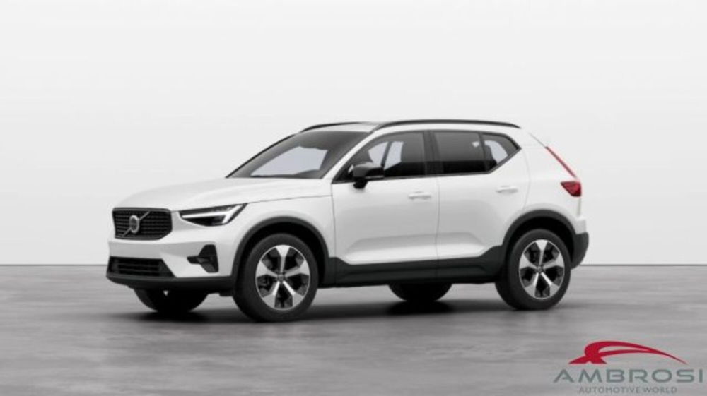 Volvo XC40 nuova a Perugia