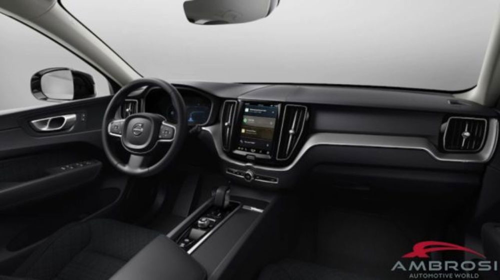 Volvo XC60 nuova a Perugia (8)