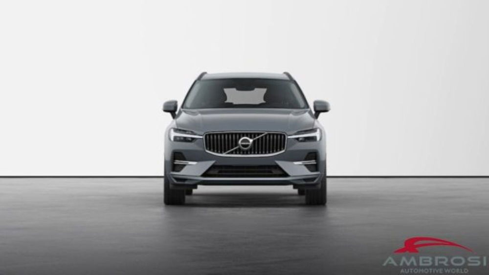 Volvo XC60 nuova a Perugia (4)