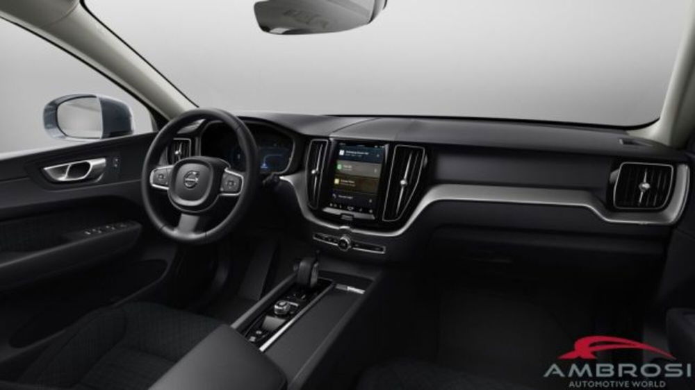 Volvo XC60 nuova a Perugia (7)