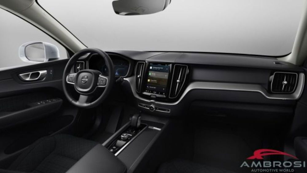 Volvo XC60 nuova a Perugia (6)