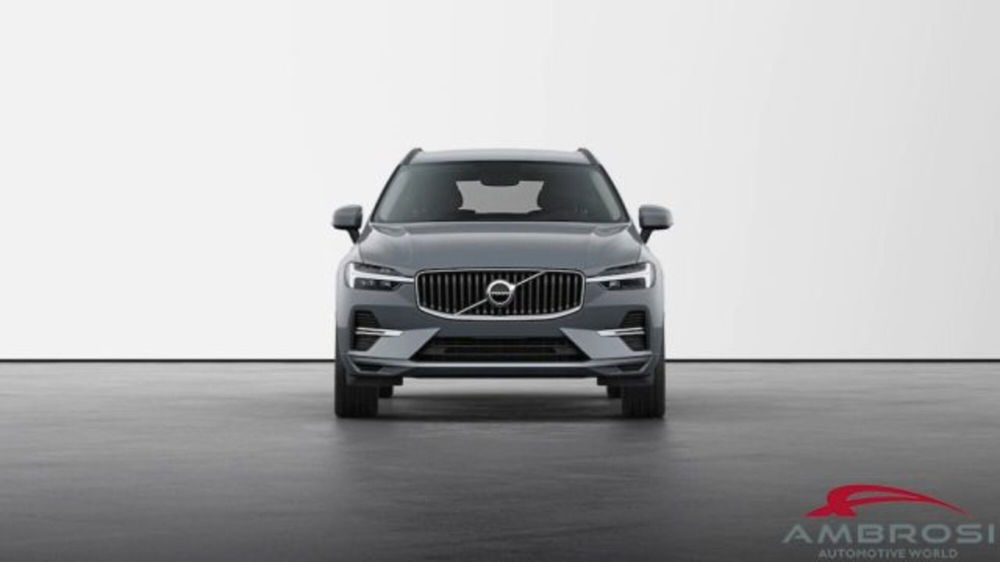 Volvo XC60 nuova a Perugia (5)