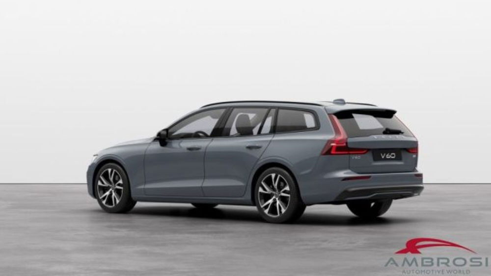 Volvo V60 B4 automatico Plus Dark  nuova a Corciano (3)