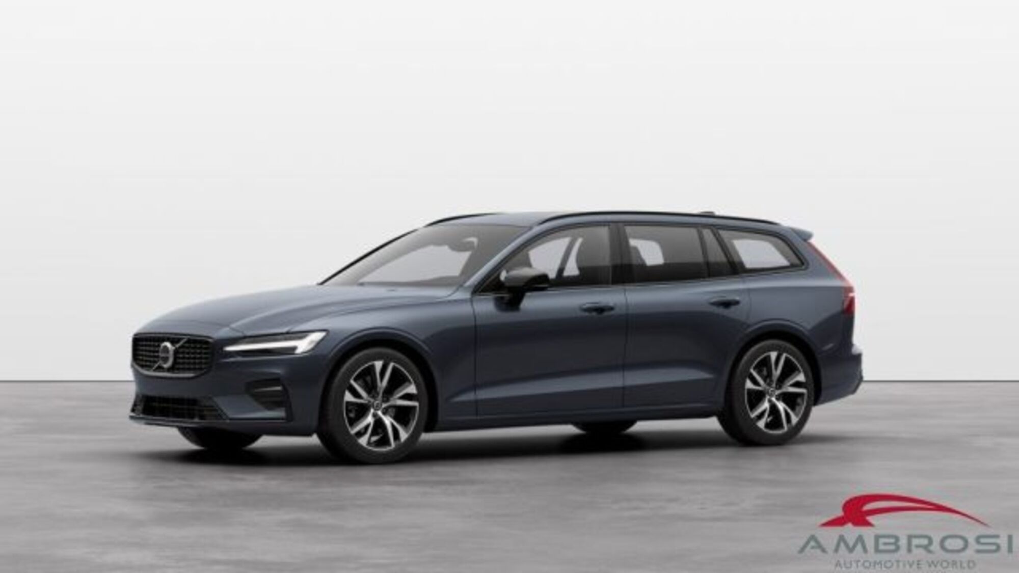 Volvo V60 B4 automatico Plus Dark  nuova a Corciano