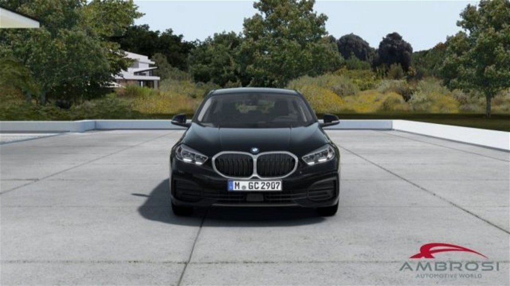 BMW Serie 1 116d 2.0 116CV cat 5 porte Attiva DPF  nuova a Corciano (3)