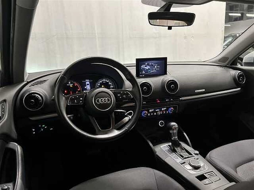 Audi A3 Sportback 2.0 TDI S tronic Business  del 2018 usata a Lucca (3)