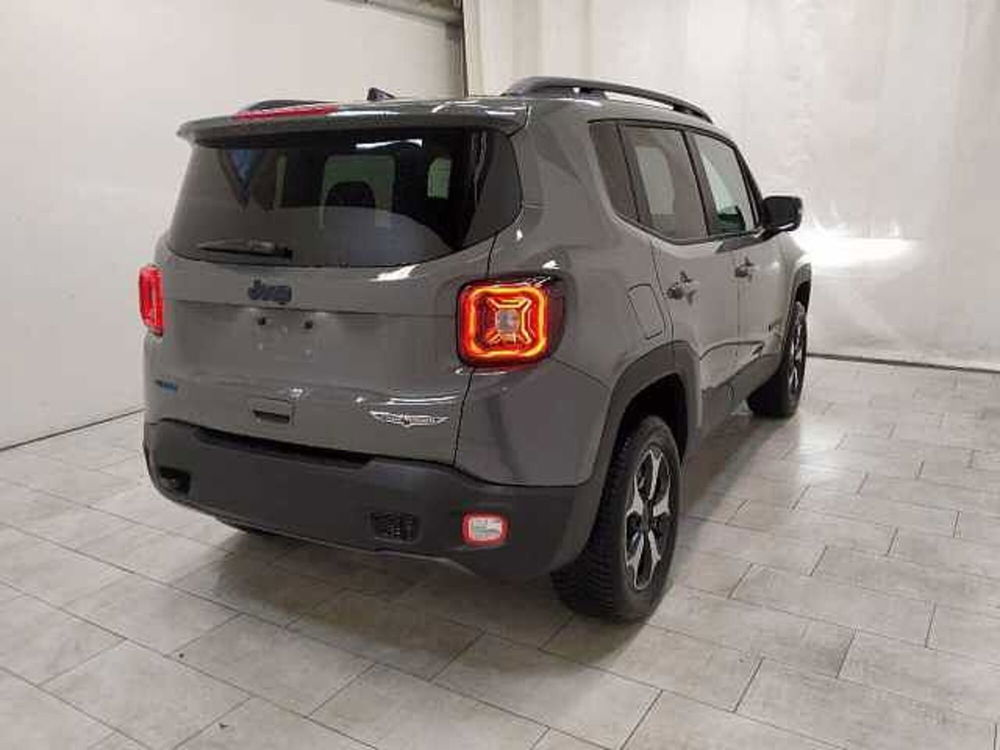 Jeep Renegade nuova a Cuneo (4)