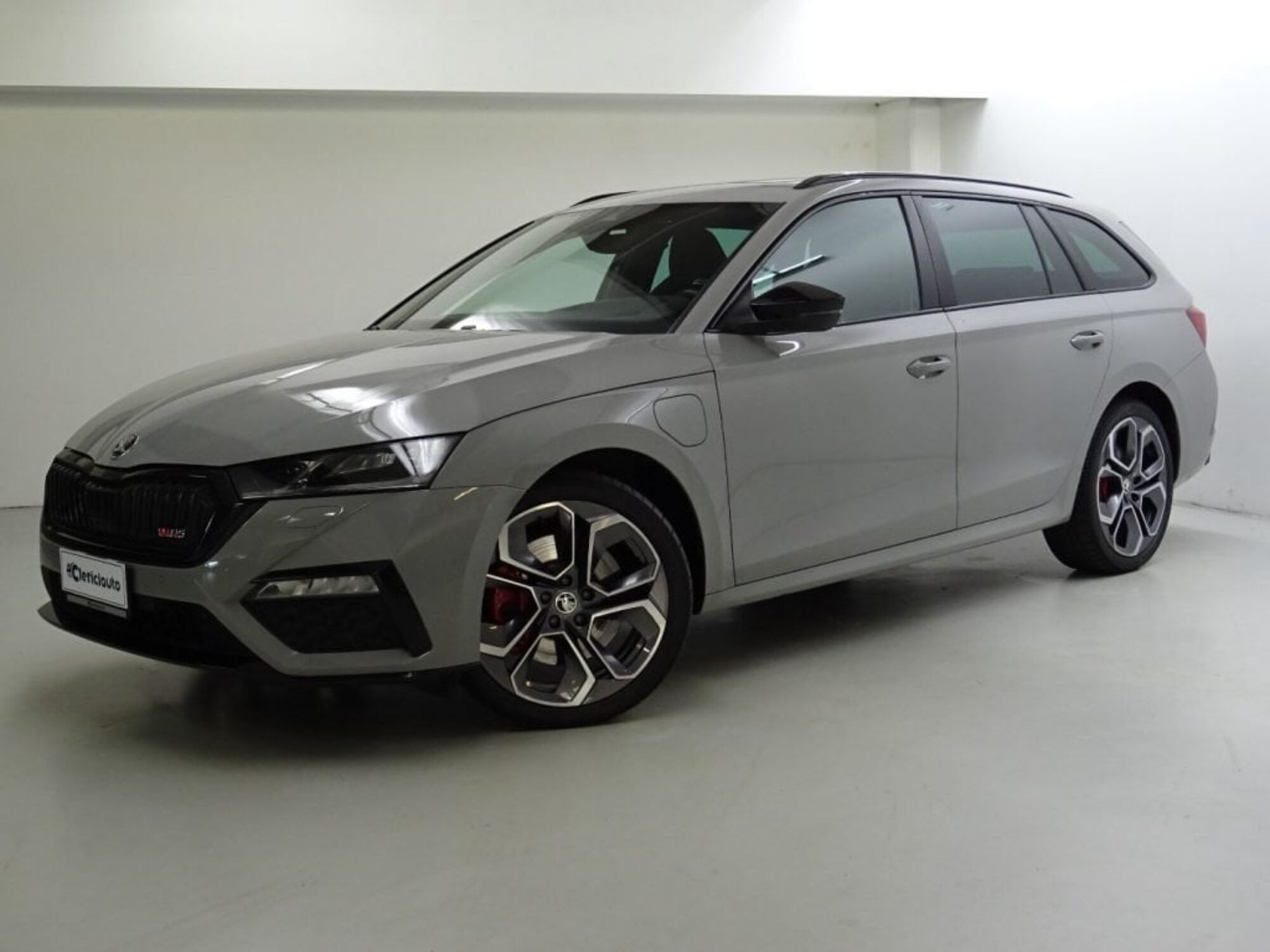 Skoda Octavia Station Wagon iV 1.4 TSI Plug-In Hybrid DSG Wagon RS  del 2021 usata a Tavernerio