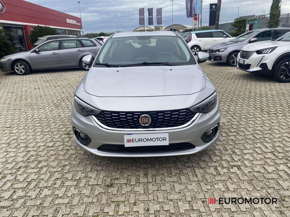 Fiat Tipo Tipo 1.6 Mjt S&S DCT 5 porte Lounge  del 2019 usata a Modugno (2)