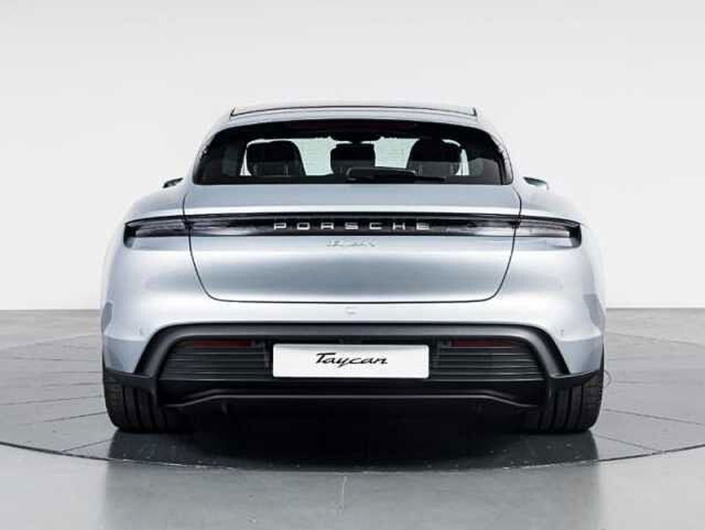 Porsche Taycan Sport Turismo usata a Vicenza (7)