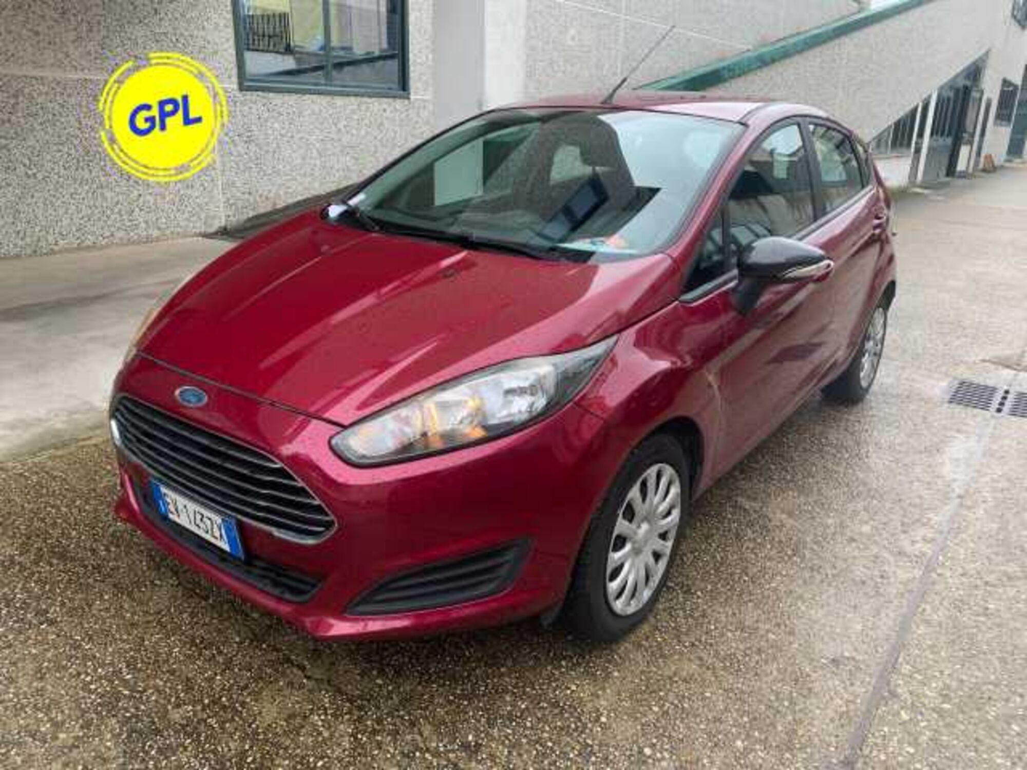 Ford Fiesta 1.4 5 porte Bz.- GPL Titanium  del 2014 usata a Bracciano