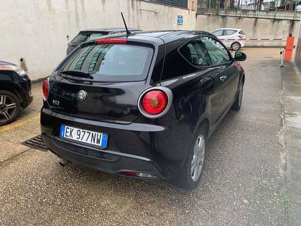 Alfa Romeo MiTo usata a Roma (7)