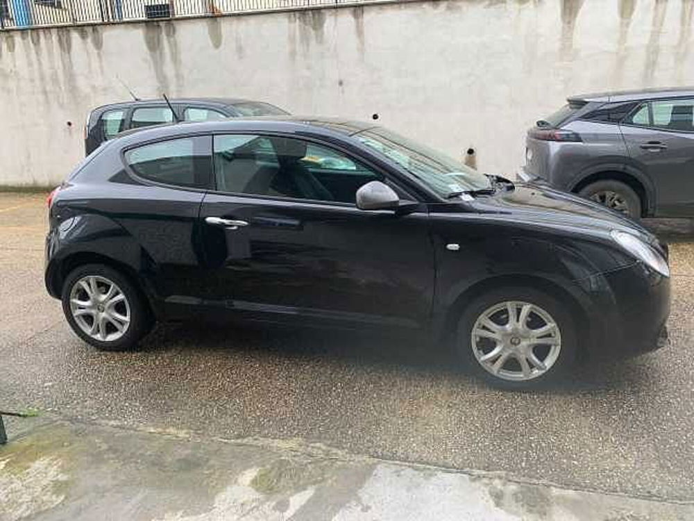 Alfa Romeo MiTo usata a Roma (8)